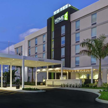 Home2 Suites By Hilton West Palm Beach Airport Cloud Lake Luaran gambar