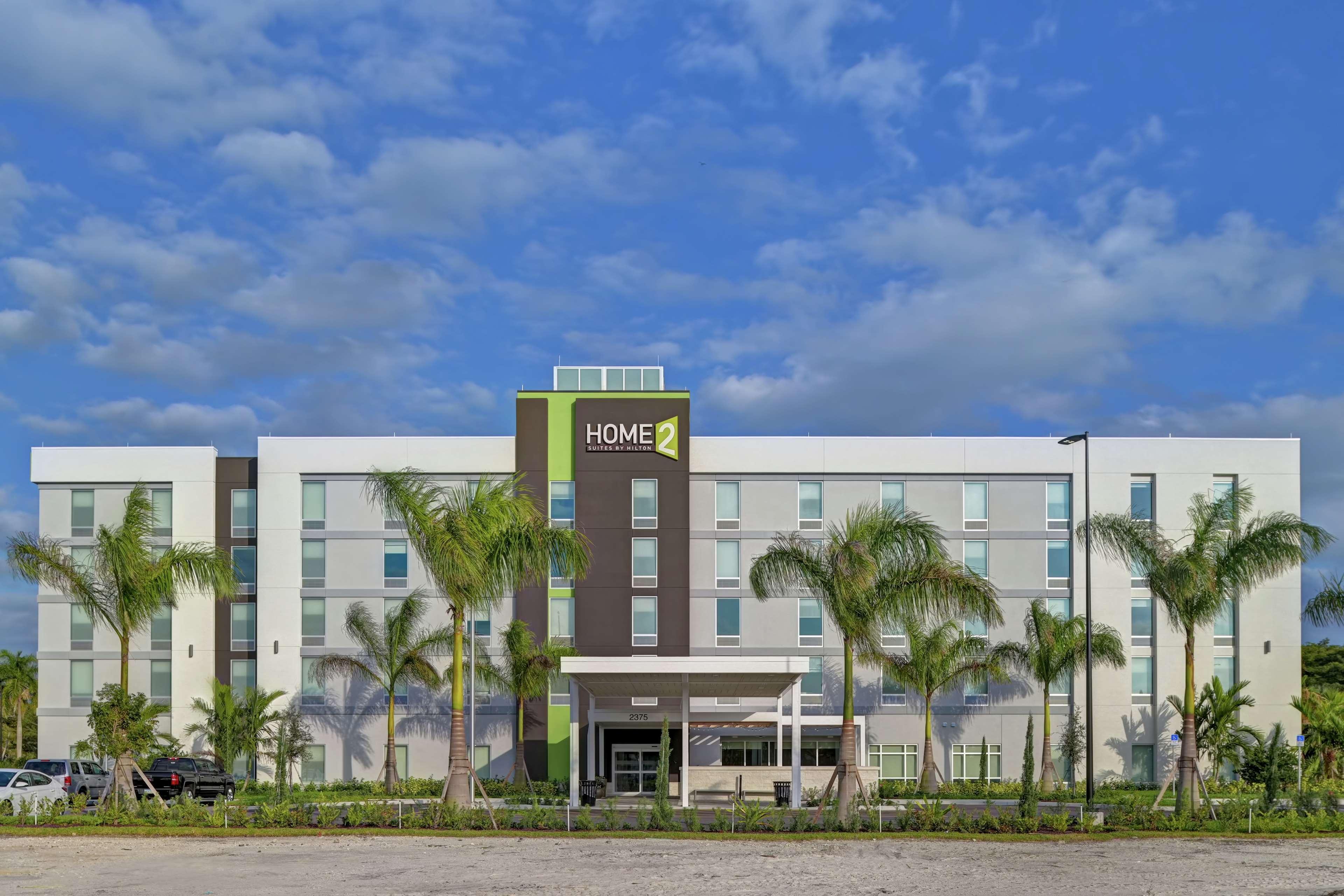 Home2 Suites By Hilton West Palm Beach Airport Cloud Lake Luaran gambar