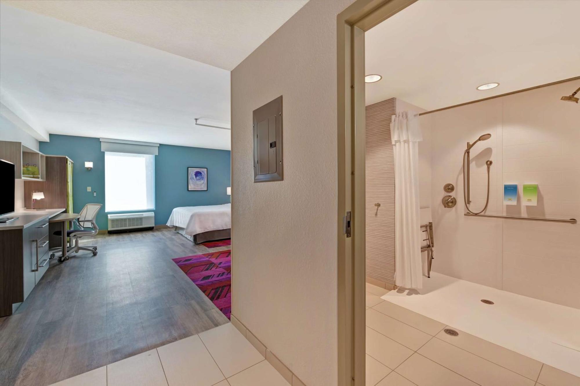 Home2 Suites By Hilton West Palm Beach Airport Cloud Lake Luaran gambar