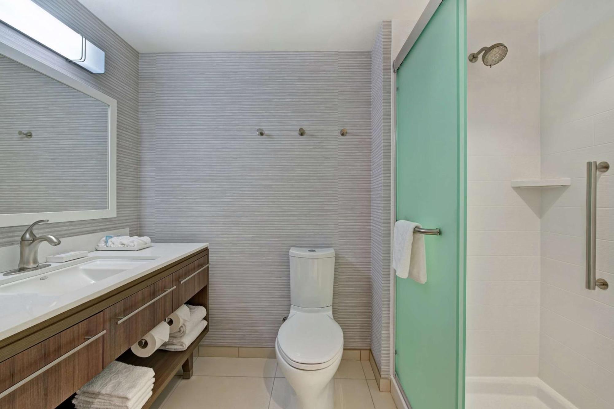 Home2 Suites By Hilton West Palm Beach Airport Cloud Lake Luaran gambar